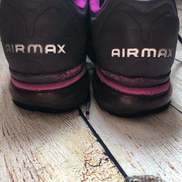 Nike AirMax Woman’s, Dark Purple Nike AirMax - Picture 5 of 8